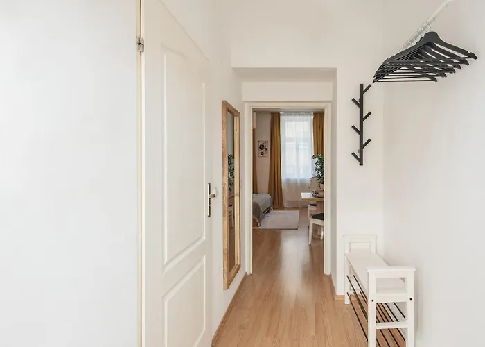 Appartement Beautiful - 12 Minutes To Center Wenen
